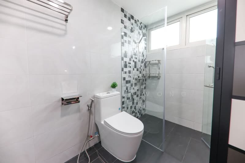Le Crescendo, 233 Paya Lebar Road, Room Rental, 180 sqft, Condominium For Rent, by Malcolm Wong, 500166937 - Bathroom - PropertyGuru.com.sg