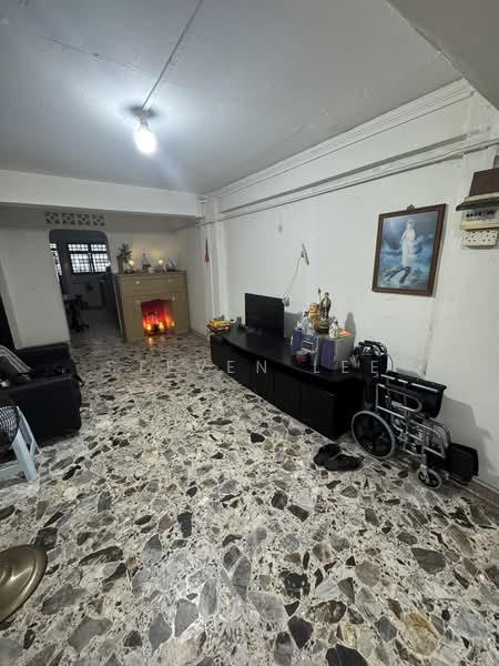 20 Telok Blangah Crescent, 20 Telok Blangah Crescent, 2 Bedrooms, 818 sqft, HDB Flat For Sale, by Steven Lee, 500166939 - Living Room - PropertyGuru.com.sg