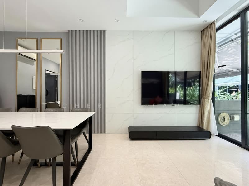 Alana, Sunrise Terrace, 4 Bedrooms, 2,756 sqft, Terraced House For Sale, by Cherlyn Tan, 500166952 - Living Room - PropertyGuru.com.sg