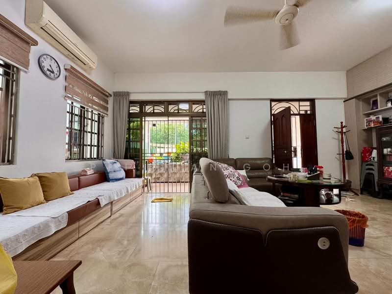 Kovan Freehold Semi-Detached, , 6 Bedrooms, 6,800 sqft, Semi-Detached House For Sale, by Pei Xuan Goh, 500166959 - Living Room - PropertyGuru.com.sg
