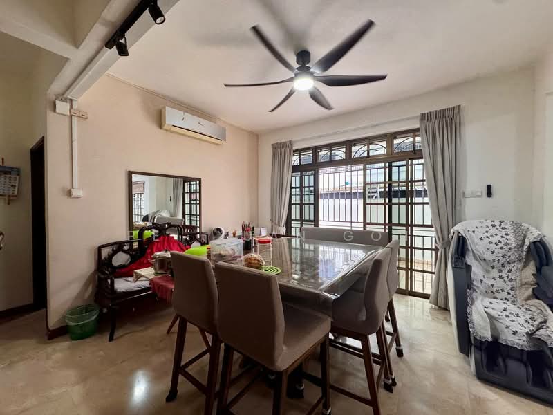Kovan Freehold Semi-Detached, , 6 Bedrooms, 6,800 sqft, Semi-Detached House For Sale, by Pei Xuan Goh, 500166959 - Dining Room - PropertyGuru.com.sg