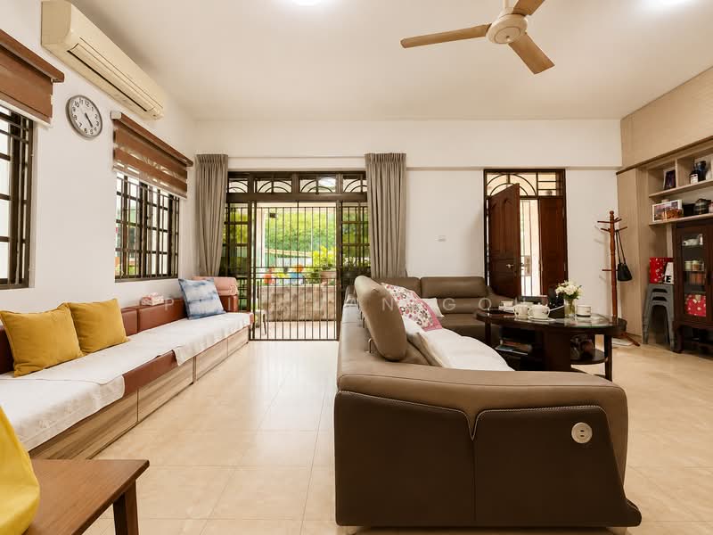 Kovan Freehold Semi-Detached, , 6 Bedrooms, 6,800 sqft, Semi-Detached House For Sale, by Pei Xuan Goh, 500166959 - Living Room - PropertyGuru.com.sg