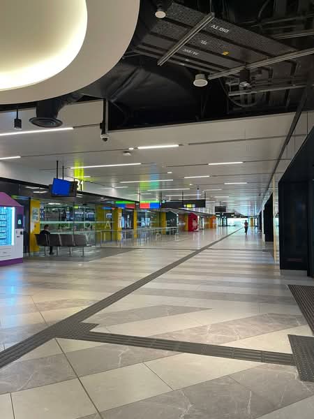 Punggol Digital District, 98 Punggol Way, 270 sqft, Mall Shop For Rent, by Joanne Lee Yin Peng, 500166962 - Corridor - CommercialGuru.com.sg