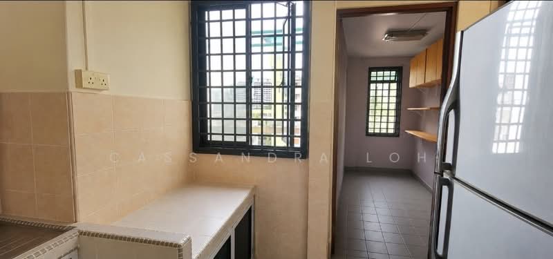 38 Beo Crescent, 38 Beo Crescent, 2 Bedrooms, 635 sqft, HDB Flat For Sale, by Cassandra Loh, 500166963 - Kitchen - PropertyGuru.com.sg
