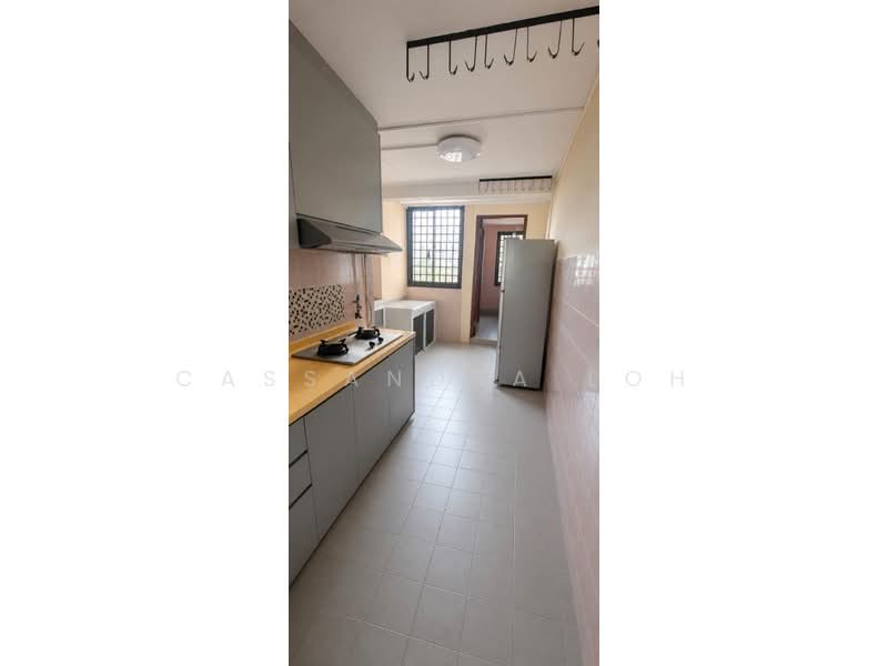 38 Beo Crescent, 38 Beo Crescent, 2 Bedrooms, 635 sqft, HDB Flat For Sale, by Cassandra Loh, 500166963 - Kitchen - PropertyGuru.com.sg