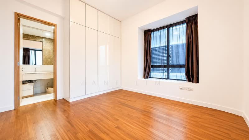 d'Leedon (Former Farrer Court), 9 Leedon Heights, 2 Bedrooms, 1,076 sqft, Condominium For Sale, by Jane Lim, 500166964 - Master Bedroom - PropertyGuru.com.sg