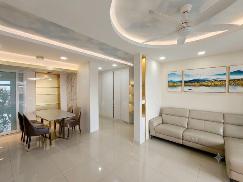 665C Punggol Drive, 665C Punggol Drive, 4 Bedrooms, 1,216 sqft, HDB Flat For Sale, by Jensen Lee, 500166966 - Living Room - PropertyGuru.com.sg