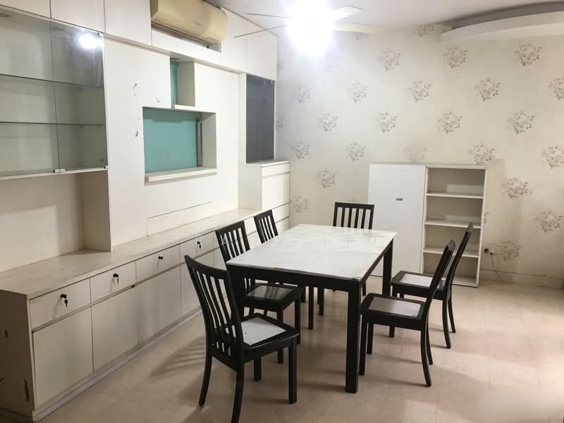 The Centris, 71 Jurong West Central 3, 4 Bedrooms, 1,442 sqft, Apartment For Sale, by Tracy Liu, 500166967 - Dining Room - PropertyGuru.com.sg