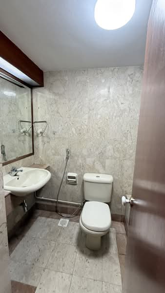 Harbourlights, 66 Telok Blangah Road, 2 Bedrooms, 861 sqft, Apartment For Sale, by Steven Wen, 500166971 - Bathroom - PropertyGuru.com.sg