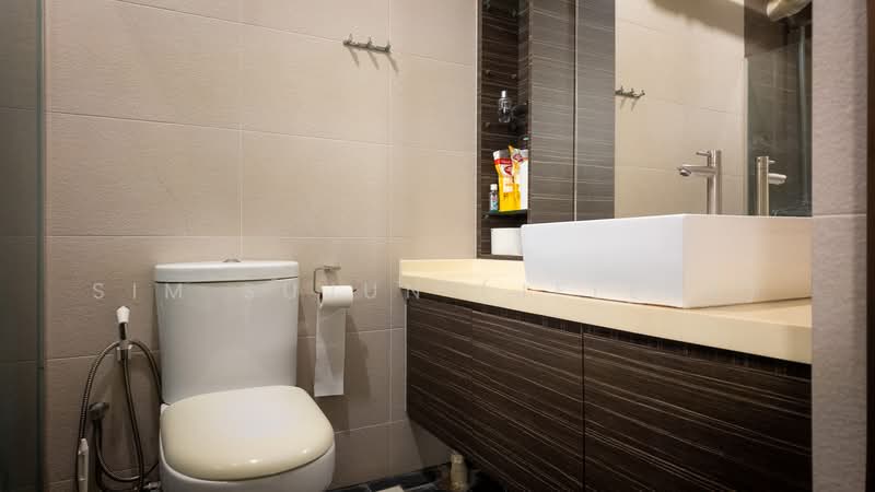302C Anchorvale Link, 302C Anchorvale Link, 3 Bedrooms, 1,399 sqft, HDB Flat For Sale, by Sim Sujun (Jelene), 500166976 - Bathroom - PropertyGuru.com.sg