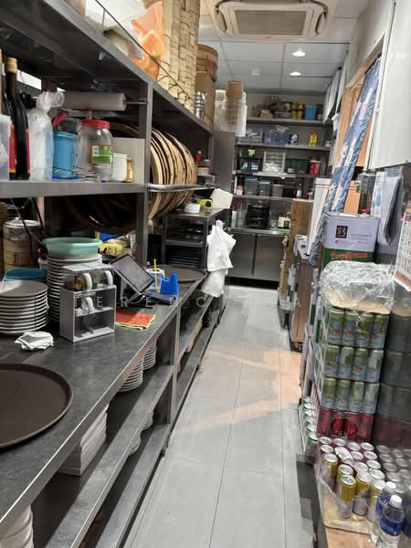Maxwell Road, , 1,086 sqft, Other Retail For Rent, by Terence Tan, 500166989 - Kitchen - CommercialGuru.com.sg