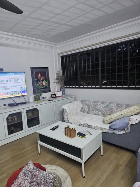 616 Hougang Avenue 8, 616 Hougang Avenue 8, Room Rental, 120 sqft, HDB Flat For Rent, by Kek Sek TAY, 500166999 - Living Room - PropertyGuru.com.sg