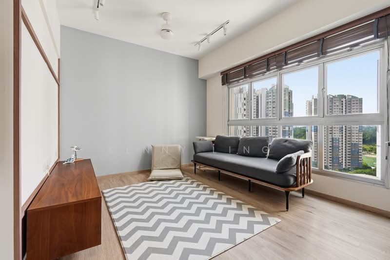 633B Senja Green, 633B Senja Road, 3 Bedrooms, 1,001 sqft, HDB Flat For Sale, by Kenny Ling, 500167022 - Living Room - PropertyGuru.com.sg
