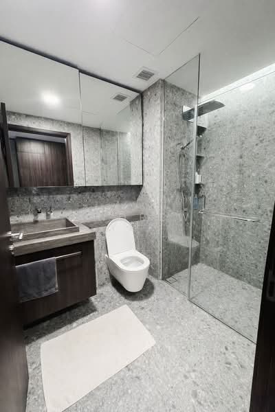 One Pearl Bank, 1 Pearl Bank, 1 Bedroom, 570 sqft, Condominium For Sale, by Andrew Yek, 500167024 - Bathroom - PropertyGuru.com.sg