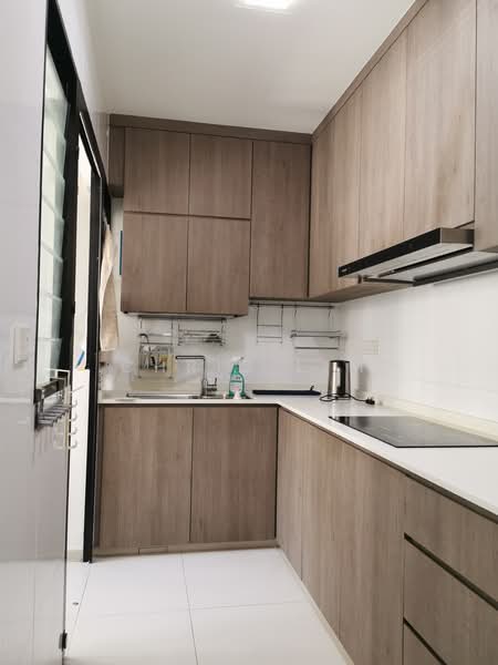 606C Tampines Street 61, 606C Tampines Street 61, 2 Bedrooms, 731 sqft, HDB Flat For Rent, by Chris Lim, 500167030 - Kitchen - PropertyGuru.com.sg