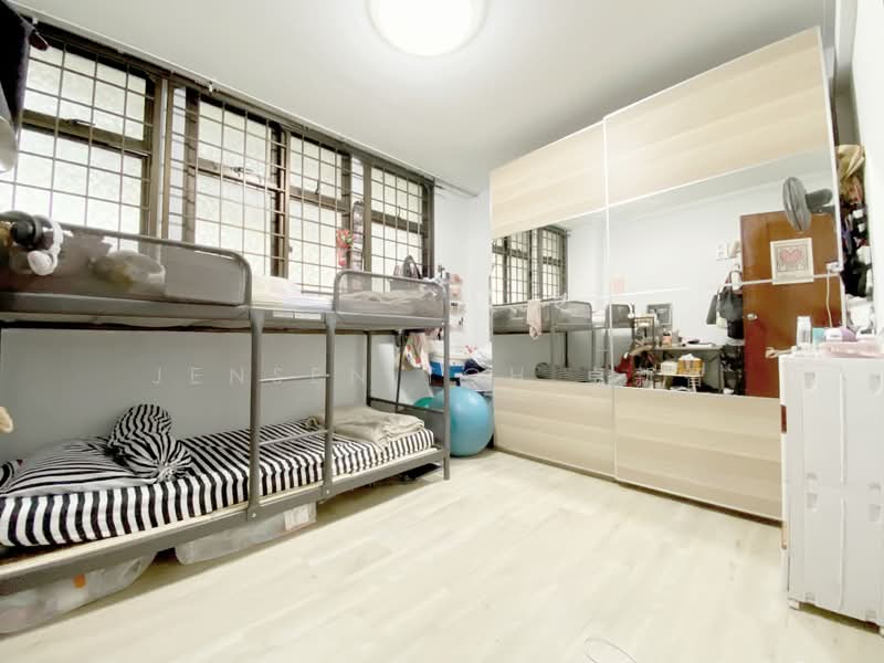 919 Hougang Avenue 4, 919 Hougang Avenue 4, 4 Bedrooms, 1,292 sqft, HDB Flat For Sale, by Jensen Toh 卓新智, 500167035 - Bedroom - PropertyGuru.com.sg
