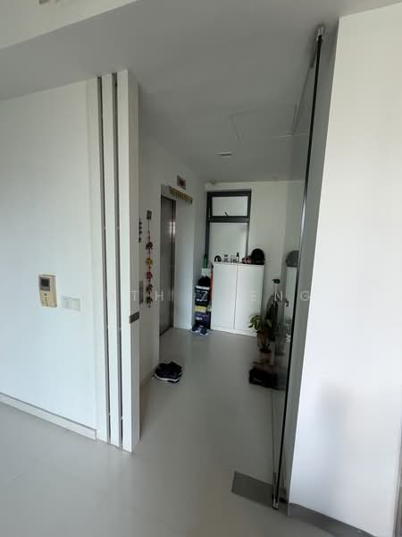 Soleil @ Sinaran, 6 Sinaran Drive, 3 Bedrooms, 1,450 sqft, Condominium For Rent, by Ruth Zheng, 500167039 - Entrance - PropertyGuru.com.sg
