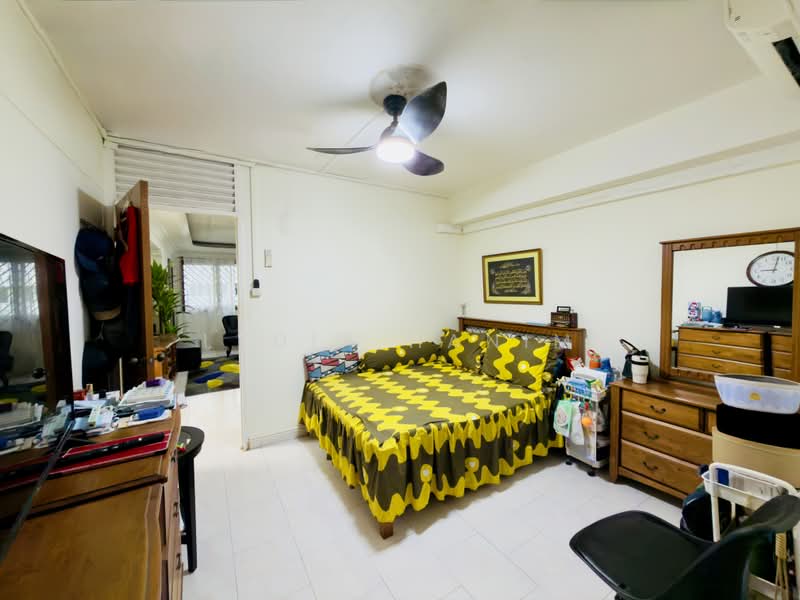 419 Hougang Avenue 8, 419 Hougang Avenue 8, 3 Bedrooms, 1,130 sqft, HDB Flat For Sale, by Lydia Hanim, 500167052 - Bedroom - PropertyGuru.com.sg