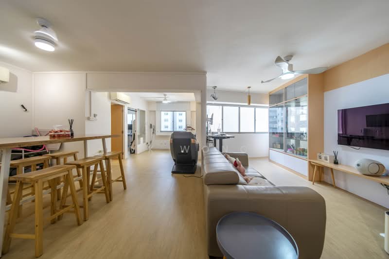 109A Edgedale Plains, 109A Edgedale Plains, 3 Bedrooms, 1,184 sqft, HDB Flat For Sale, by VK Wong, 500167056 - Living Room - PropertyGuru.com.sg