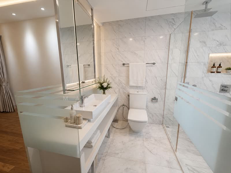 The Sound, 543 East Coast Road, 3 Bedrooms, 1,249 sqft, Condominium For Rent, by Maggie Sim, 500167057 - Master Bathroom - PropertyGuru.com.sg