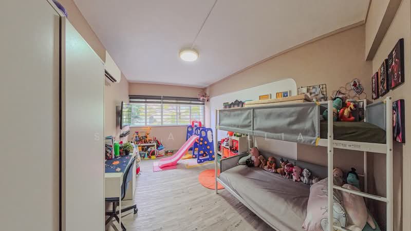 121 Bukit Batok Central, 121 Bukit Batok Central, 4 Bedrooms, 1,560 sqft, HDB Flat For Sale, by Sha Angullia, 500167059 - Bedroom - PropertyGuru.com.sg
