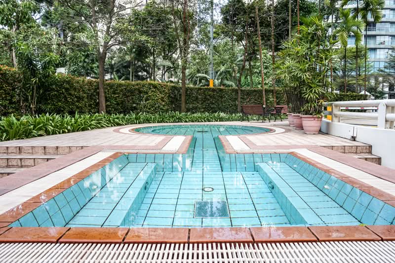 J C Draycott, 34 Draycott Drive, 2 Bedrooms, 850 sqft, Apartment For Rent, by David Teo, 500167062 - Pool - PropertyGuru.com.sg