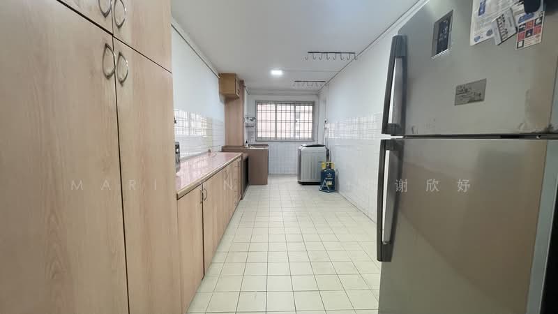 322 Bukit Batok Street 33, 322 Bukit Batok Street 33, 3 Bedrooms, 1,055 sqft, HDB Flat For Rent, by Marilyn Seah 谢欣妤, 500167071 - Kitchen - PropertyGuru.com.sg