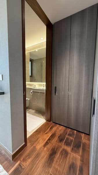 The Giverny Residences, 6 Robin Drive, 4 Bedrooms, 2,551 sqft, Condominium For Sale, by Joji Lin, 500167072 - Bathroom - PropertyGuru.com.sg