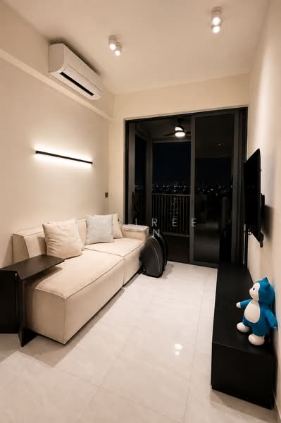 The Florence Residences, 87 Hougang Avenue 2, 2 Bedrooms, 721 sqft, Condominium For Sale, by Desiree Tan, 500167073 - Living Room - PropertyGuru.com.sg