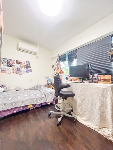 692A Choa Chu Kang Crescent, 692A Choa Chu Kang Crescent, 3 Bedrooms, 1,184 sqft, HDB Flat For Sale, by Mustaqim Roslie, 500167082 - Bedroom - PropertyGuru.com.sg