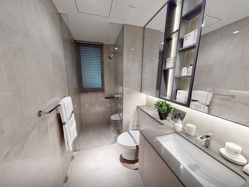 Why Wait Years? Rare D15 5 Bedder Near MRT & Kong Hwa Pri, , 5 Bedrooms, 2,131 sqft, Condominium For Sale, by Jaslynn Soh, 500167088 - Bathroom - PropertyGuru.com.sg
