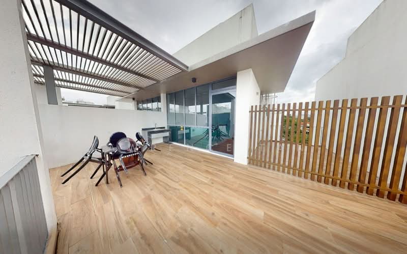 Alana, Sunrise Terrace, 4 Bedrooms, 3,122 sqft, Terraced House For Sale, by Lawrence Tan, 500167093 - Exterior - PropertyGuru.com.sg