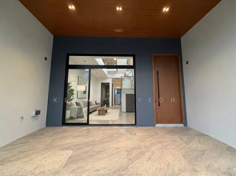 ⭐️FREEHOLD BRAND NEW LANDED IN THE NORTH⭐️, , 5 Bedrooms, 4,834 sqft, Terraced House For Sale, by Kenneth Yeoh, 500167094 - Living Room - PropertyGuru.com.sg