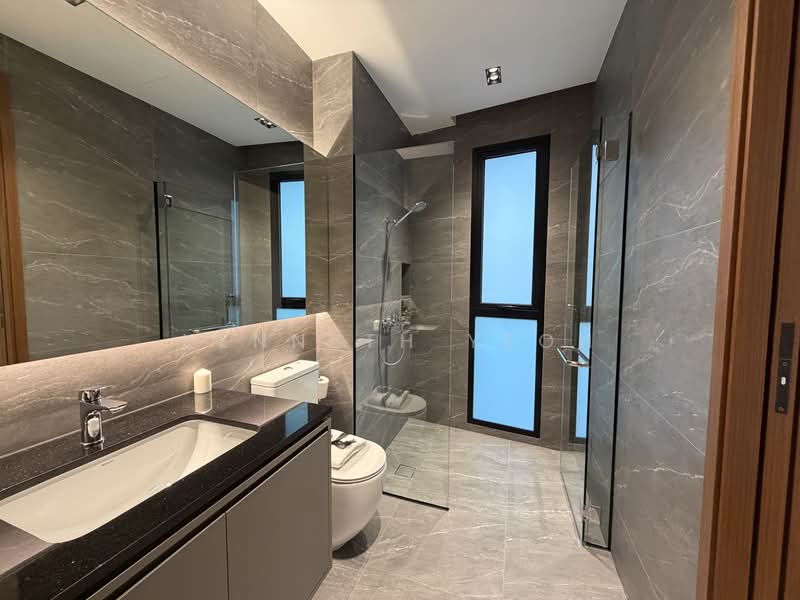 ⭐️FREEHOLD BRAND NEW LANDED IN THE NORTH⭐️, , 5 Bedrooms, 4,834 sqft, Terraced House For Sale, by Kenneth Yeoh, 500167094 - Bathroom - PropertyGuru.com.sg