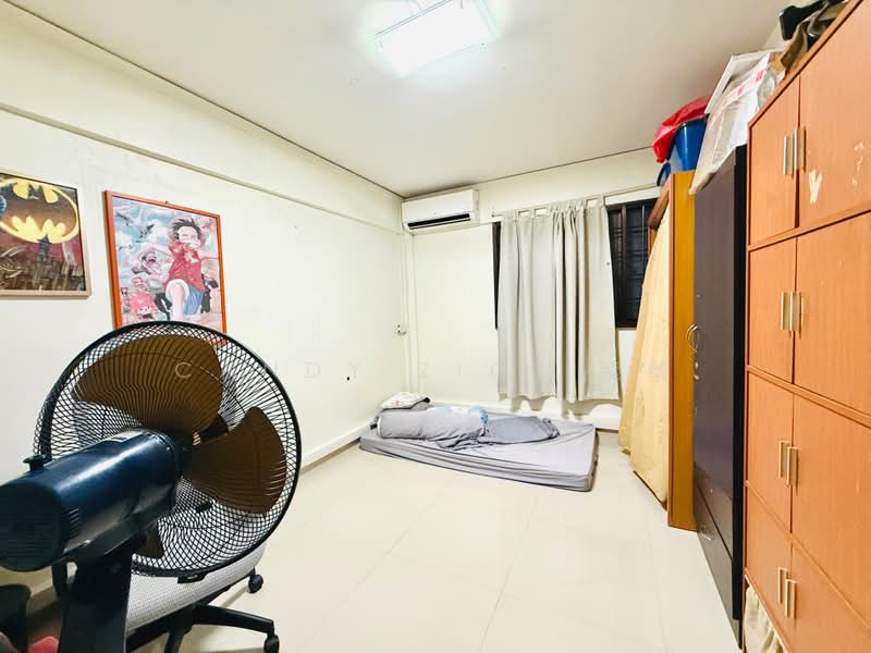 124 Yishun Street 11, 124 Yishun Street 11, 3 Bedrooms, 1,033 sqft, HDB Flat For Sale, by Candy ZiQi 紫绮, 500167097 - Bedroom - PropertyGuru.com.sg