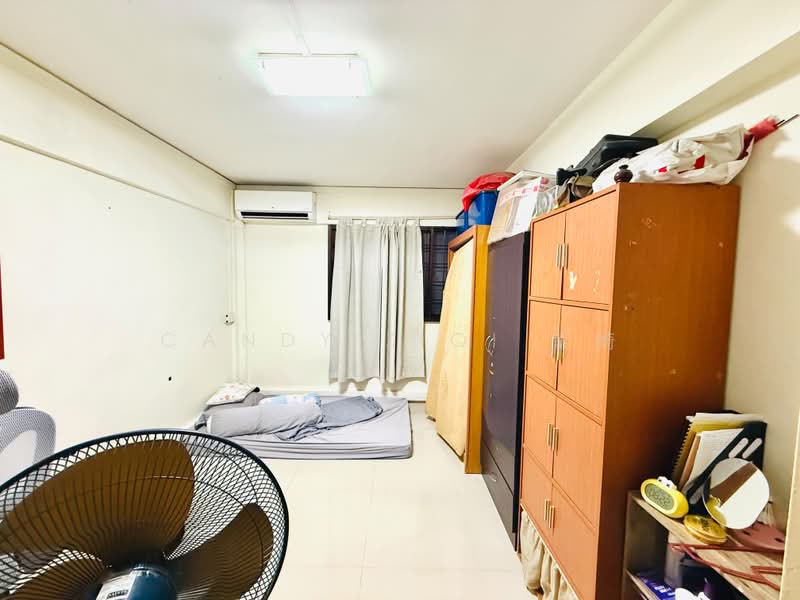 124 Yishun Street 11, 124 Yishun Street 11, 3 Bedrooms, 1,033 sqft, HDB Flat For Sale, by Candy ZiQi 紫绮, 500167097 - Bedroom - PropertyGuru.com.sg