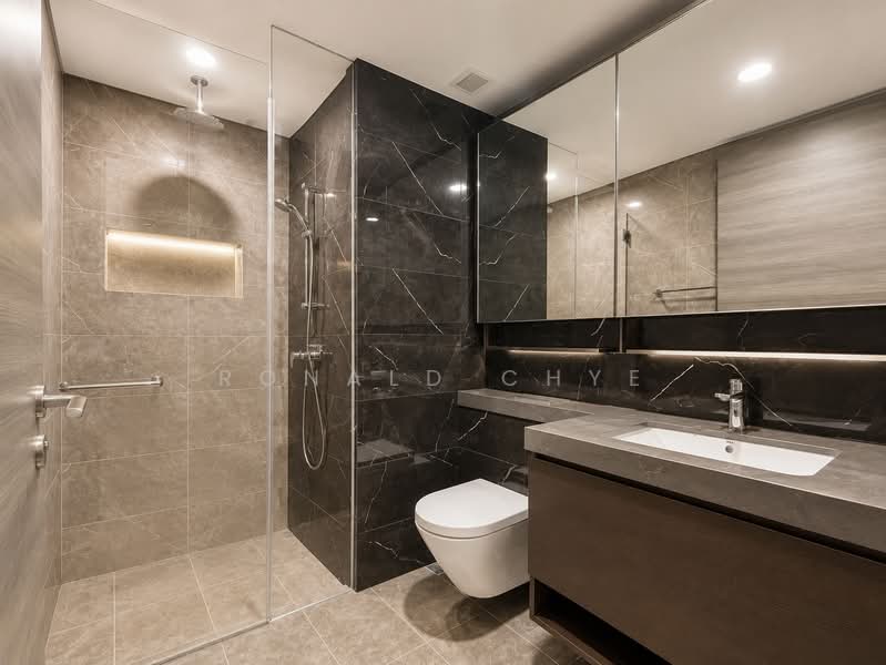 The Florence Residences, 95 Hougang Avenue 2, 1 Bedroom, 484 sqft, Condominium For Rent, by Ronald Chye, 500167099 - Bathroom - PropertyGuru.com.sg