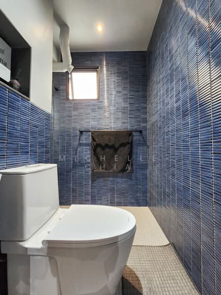 715 Clementi West Street 2, 715 Clementi West Street 2, 4 Bedrooms, 1,647 sqft, HDB Flat For Sale, by Michelle Chia, 500167101 - Bathroom - PropertyGuru.com.sg