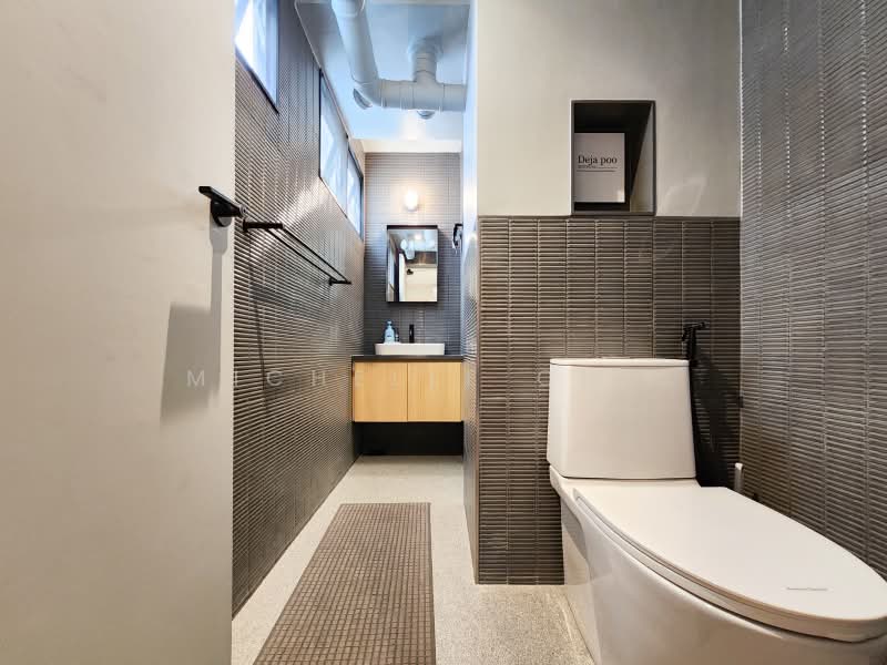 715 Clementi West Street 2, 715 Clementi West Street 2, 4 Bedrooms, 1,647 sqft, HDB Flat For Sale, by Michelle Chia, 500167101 - Master Bathroom - PropertyGuru.com.sg