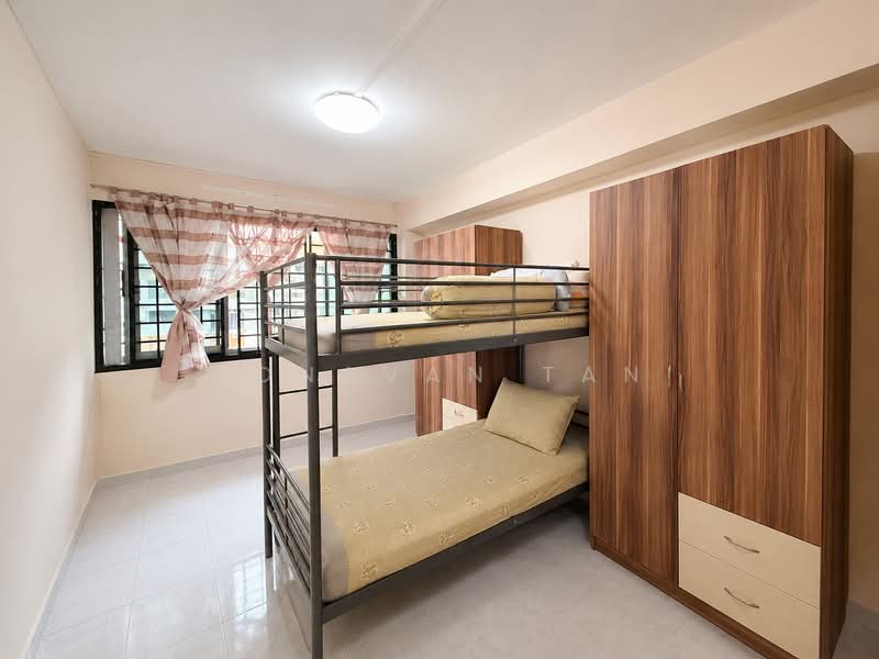 407 Serangoon Avenue 1, 407 Serangoon Avenue 1, 3 Bedrooms, 1,119 sqft, HDB Flat For Sale, by Donavan Tan, 500167103 - Bedroom - PropertyGuru.com.sg