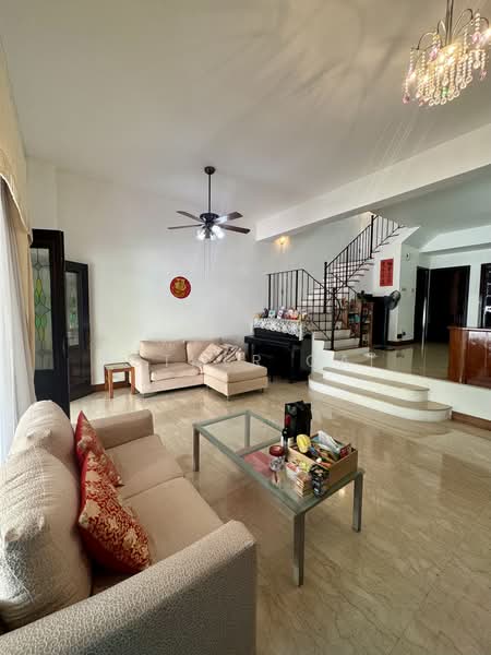 Villa Verde, Verde Crescent, 5 Bedrooms, 3,001 sqft, Terraced House For Sale, by Esther Cai, 500167105 - Living Room - PropertyGuru.com.sg