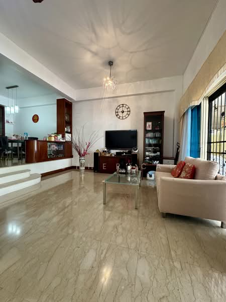 Villa Verde, Verde Crescent, 5 Bedrooms, 3,001 sqft, Terraced House For Sale, by Esther Cai, 500167105 - PropertyGuru.com.sg