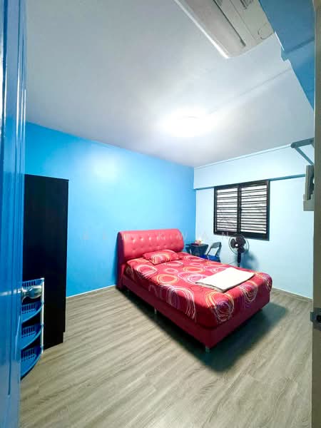 208 Jurong East Street 21, 208 Jurong East Street 21, Room Rental, 120 sqft, HDB Flat For Rent, by Ben Kwan, 500167113 - Bedroom - PropertyGuru.com.sg