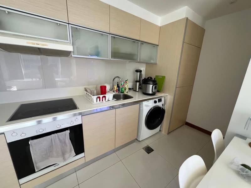 The Sail @ Marina Bay, 6 Marina Boulevard, 1 Bedroom, 603 sqft, Condominium For Rent, by Irene Sim, 500167118 - Kitchen - PropertyGuru.com.sg