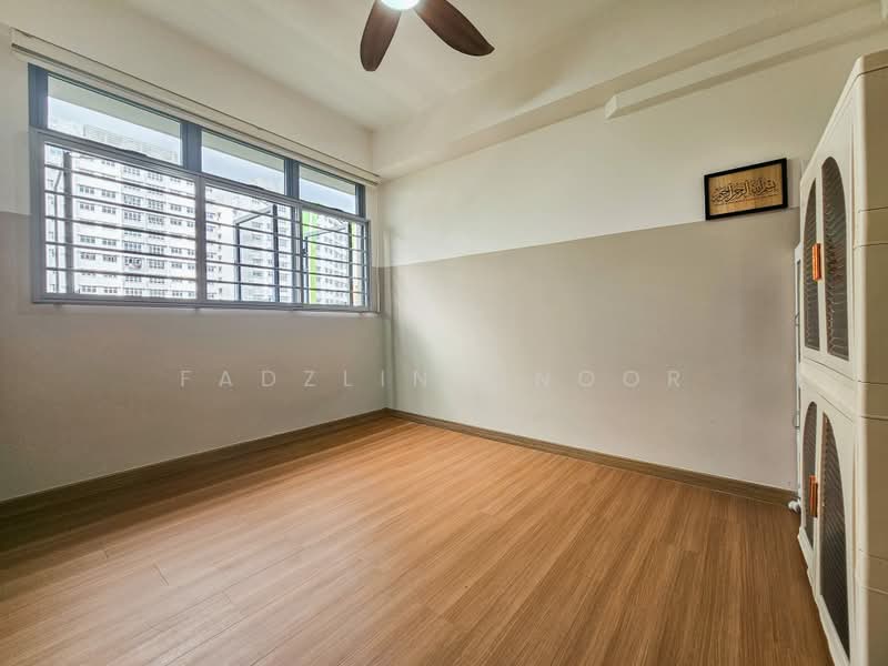621A Tampines Street 61, 621A Tampines Street 61, 3 Bedrooms, 1,012 sqft, HDB Flat For Sale, by Fadzlin MNoor, 500167119 - Bedroom - PropertyGuru.com.sg