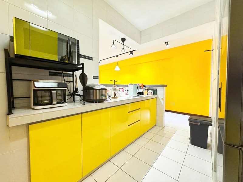 430B Yishun Avenue 11, 430B Yishun Avenue 11, 3 Bedrooms, 990 sqft, HDB Flat For Sale, by Clement Tan, 500167122 - Kitchen - PropertyGuru.com.sg
