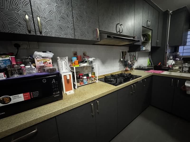 158 Woodlands Street 13, 158 Woodlands Street 13, 2 Bedrooms, 785 sqft, HDB Flat For Sale, by Ganesan Nesh, 500167128 - Kitchen - PropertyGuru.com.sg