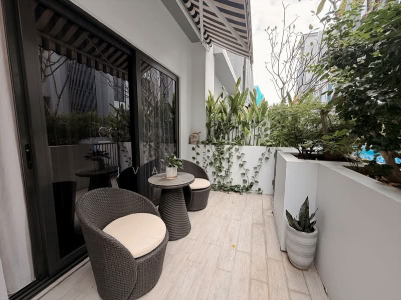 ⭐️⭐️LANDED7772@ $3.xM Freehold 5BR Ensuite with Lift D15 Cluster Terrace Walk to Marine Terrace MRT, Telok Kurau, 5 Bedrooms, 3,550 sqft, Terraced House For Sale, by Ivan Chng, 500167130 - Balcony - PropertyGuru.com.sg