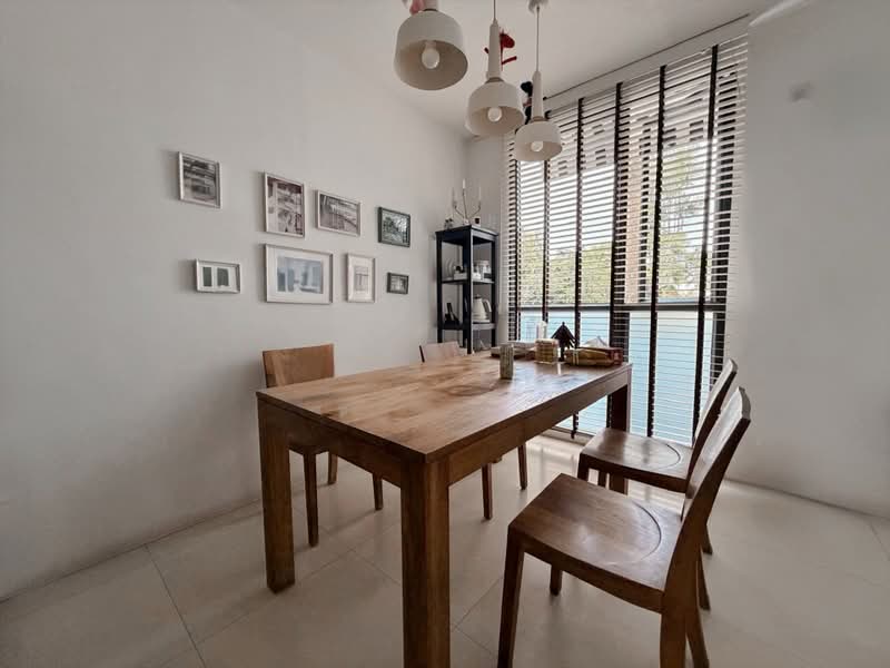 ⭐️⭐️LANDED7772@ $3.xM Freehold 5BR Ensuite with Lift D15 Terrace 1km Tao Nan, Telok Kurau, 5 Bedrooms, 3,550 sqft, Terraced House For Sale, by Ivan Chng, 500167130 - Dining Room - PropertyGuru.com.sg