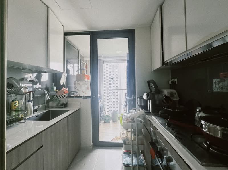 Riverbank at Fernvale, 15 Fernvale Close, 3 Bedrooms, 1,012 sqft, Condominium For Sale, by Ibsen Ng, 500167132 - Kitchen - PropertyGuru.com.sg
